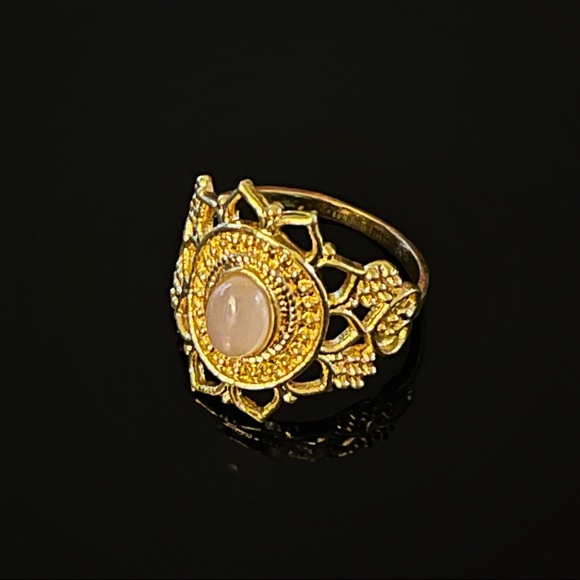 ✨Gorgeous Gold-plated Brass Ring with Gem - Picture 2 of 3